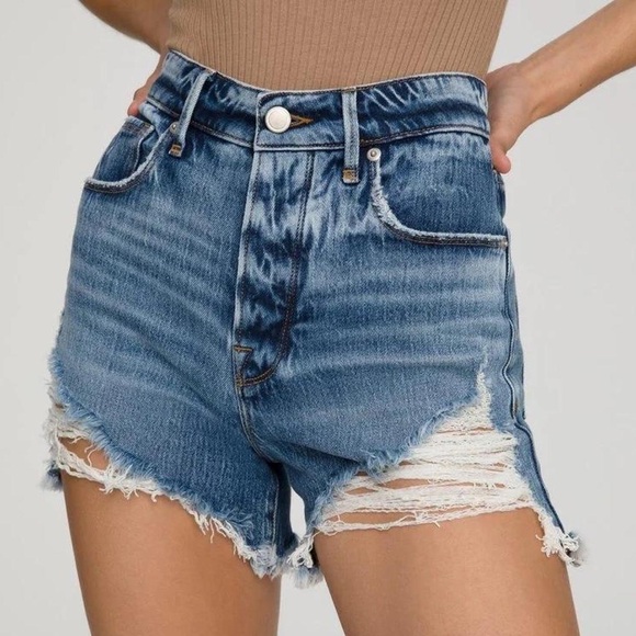 GOOD AMERICAN Bombshell Shorts NWT - Picture 1 of 9